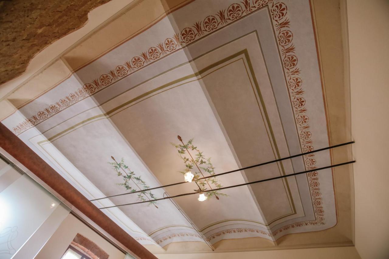 Ii波佐菲奥里托酒店 Cossombrato 外观 照片